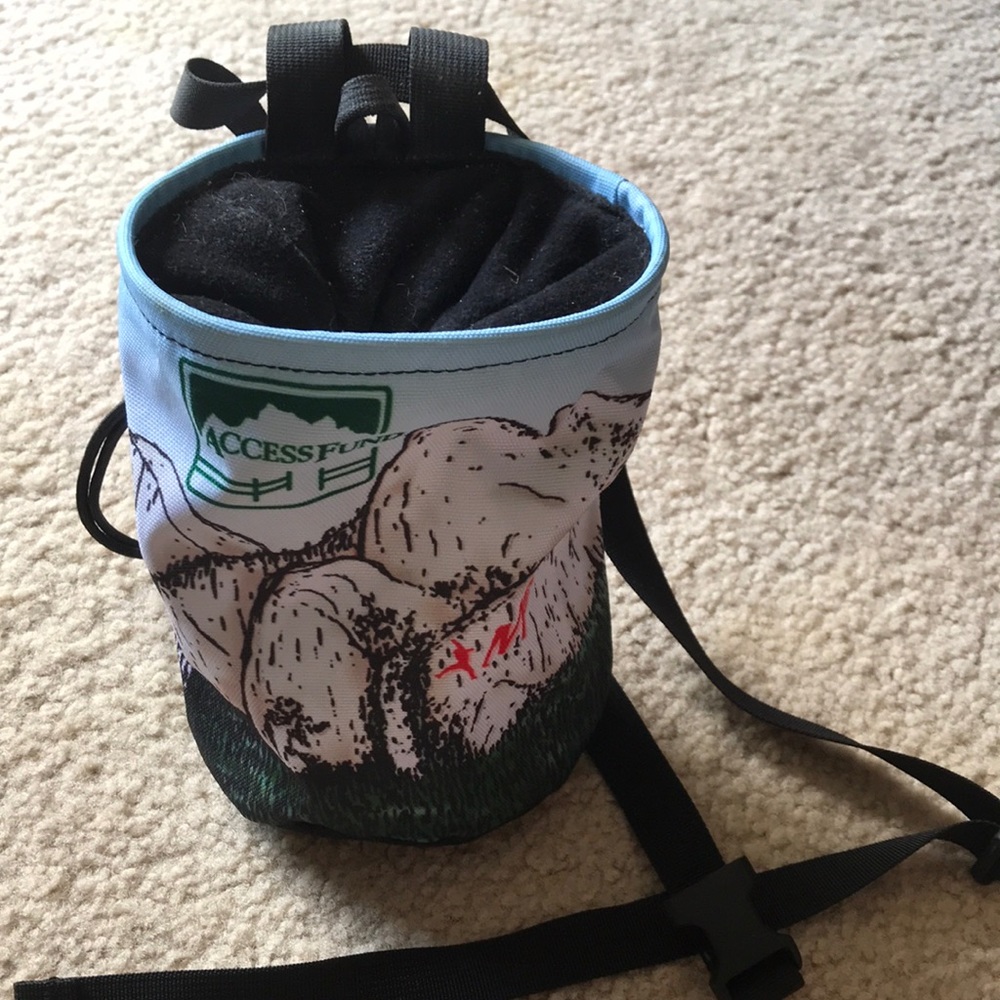 Chalk bag w/ chalk included